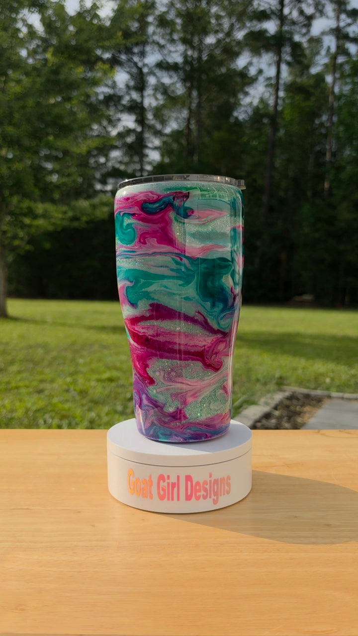 30 oz Modern Curve tumbler