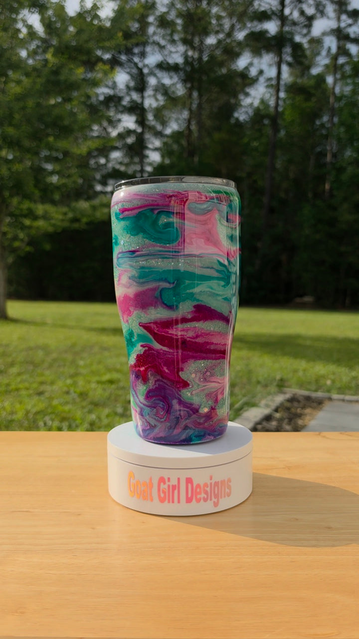 30 oz Modern Curve tumbler